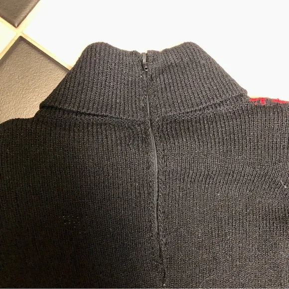 Vintage 80s Lillie Rubin Turtleneck Sweater Houndstooth Black Red Gold Buttons S